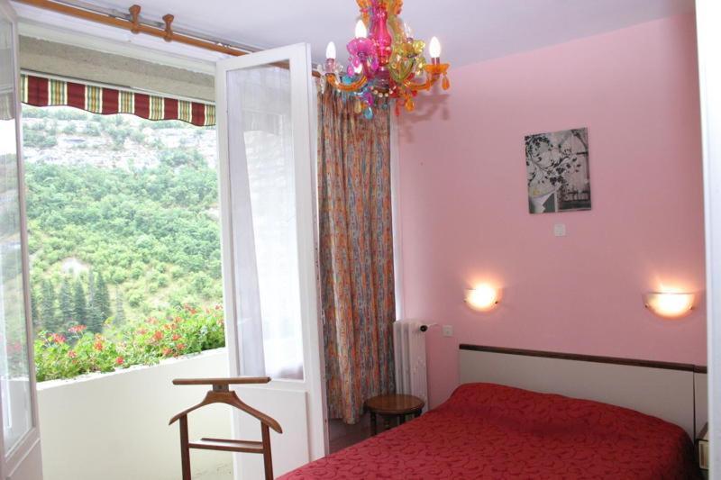 Auberge Du Relais D'Auniac Гурдон-ан-Карси Екстериор снимка