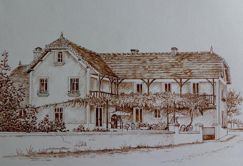 Auberge Du Relais D'Auniac Гурдон-ан-Карси Екстериор снимка