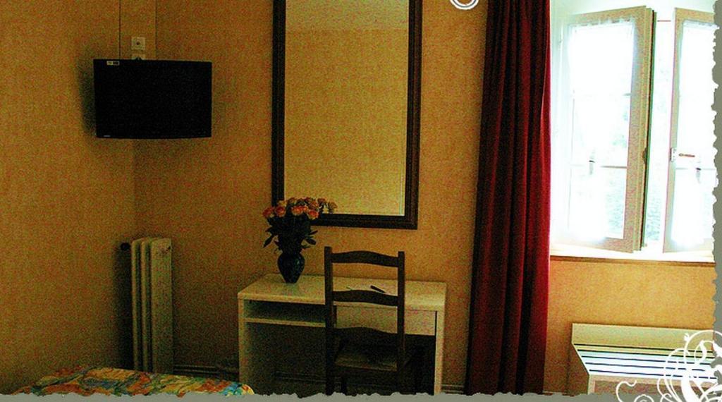 Auberge Du Relais D'Auniac Гурдон-ан-Карси Стая снимка