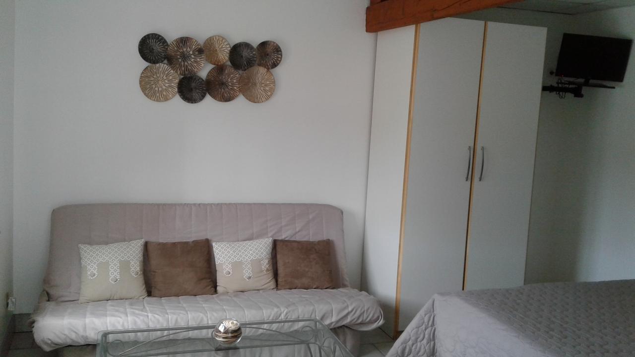 Auberge Du Relais D'Auniac Гурдон-ан-Карси Екстериор снимка