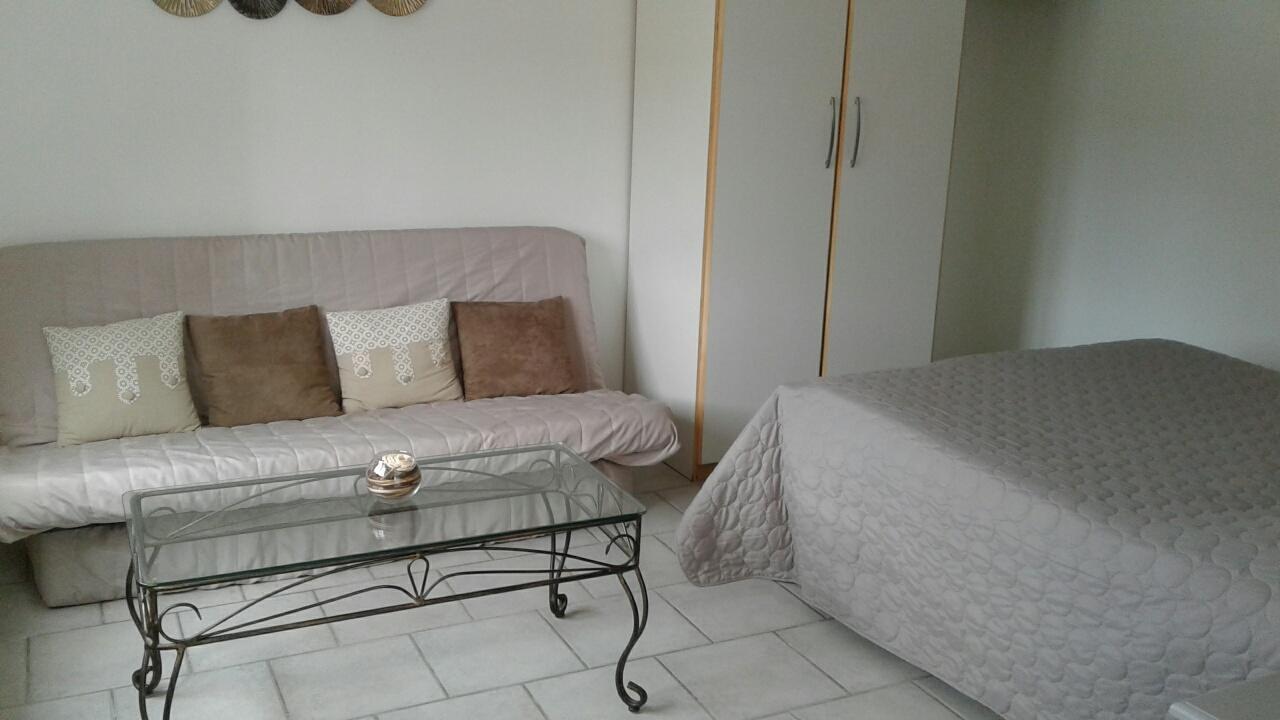 Auberge Du Relais D'Auniac Гурдон-ан-Карси Екстериор снимка
