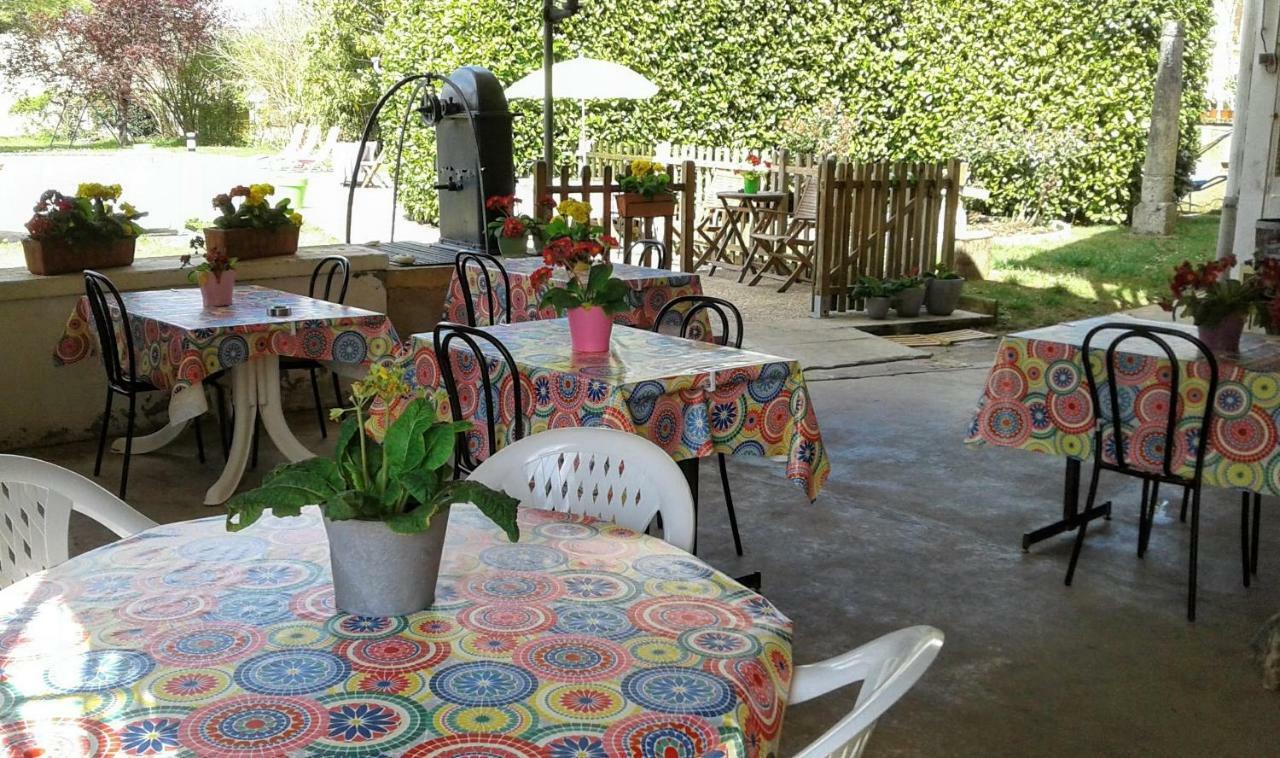 Auberge Du Relais D'Auniac Гурдон-ан-Карси Екстериор снимка